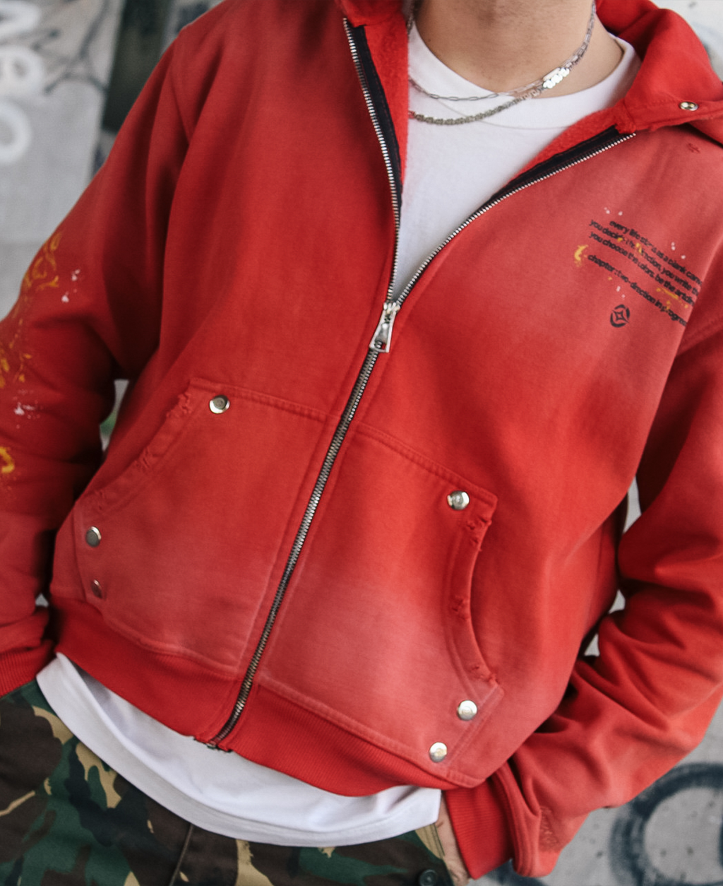 ARTDIRECTOR HOODIE - RUSTY RED